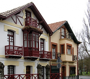 Словарь строительных терминов (מילון מונחים בבנייה).
